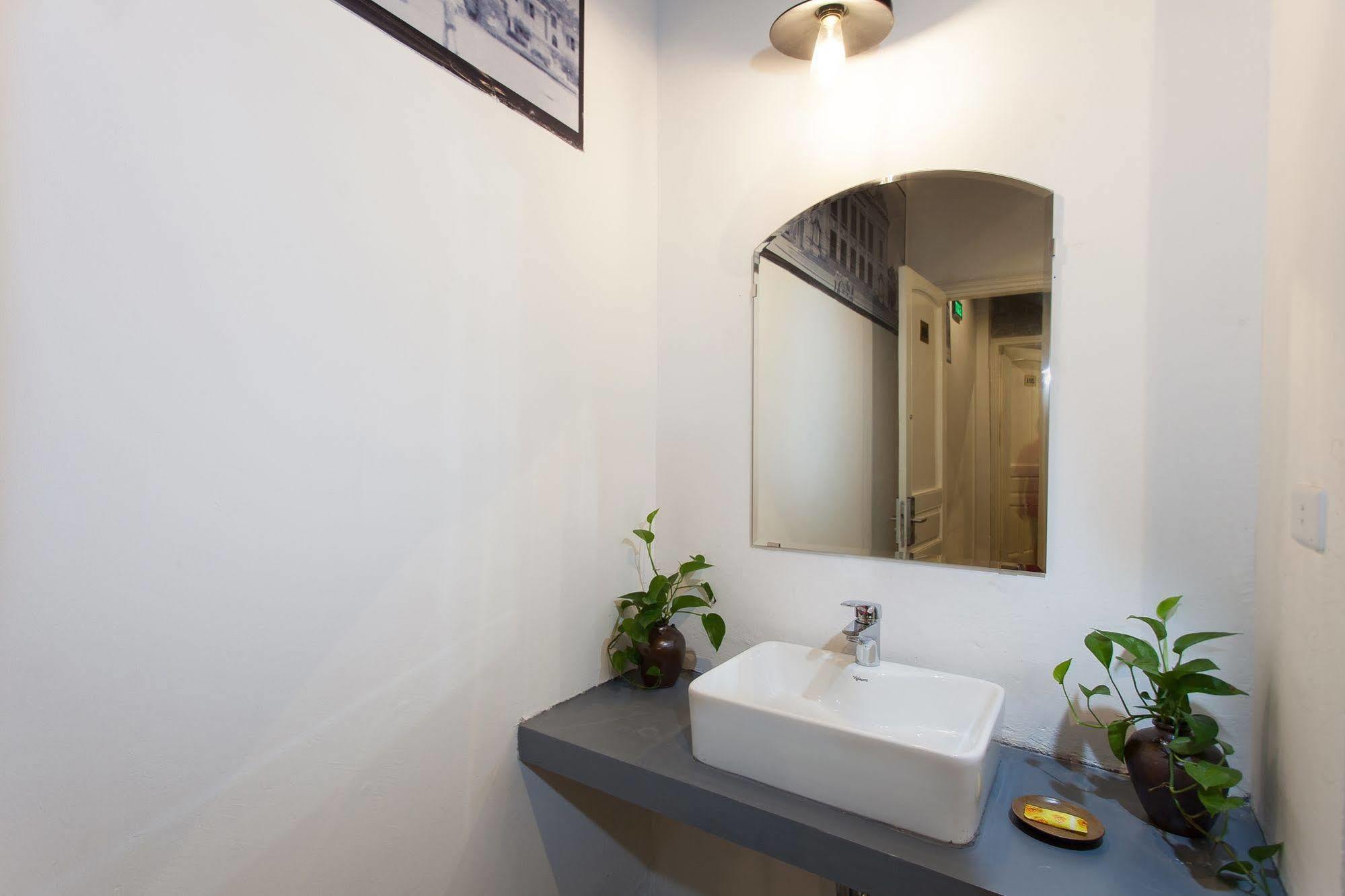 Luxury Backpakers Hotel Hà Nội Ngoại thất bức ảnh