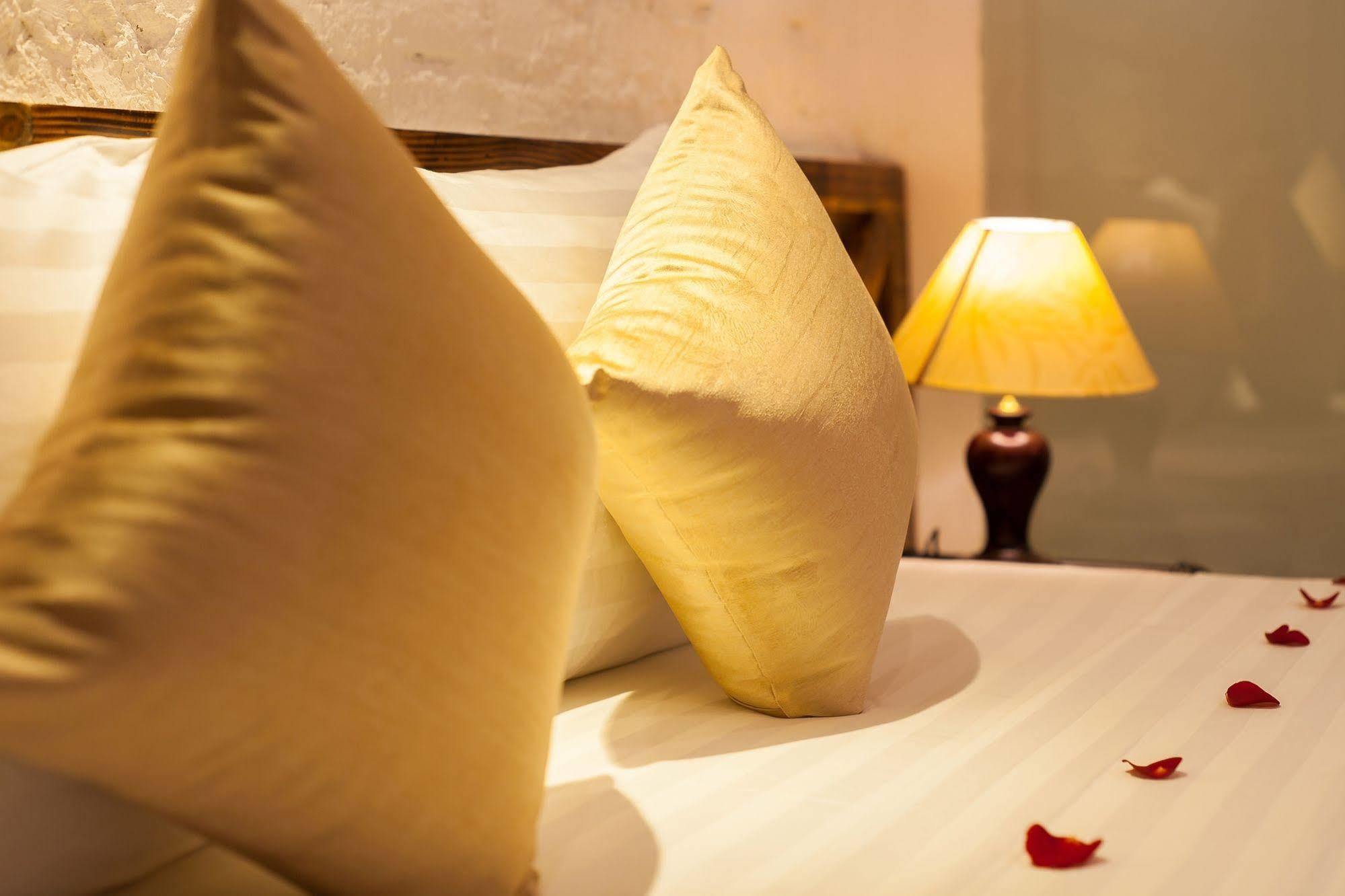 Luxury Backpakers Hotel Hà Nội Ngoại thất bức ảnh